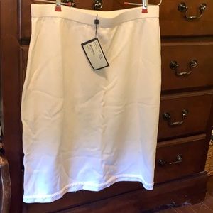 St.Johns cream colored skirt